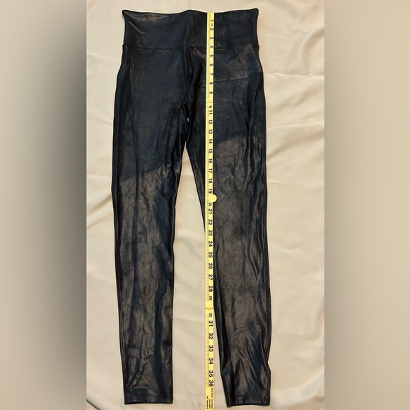 Spanx Faux Leather Leggings - XL - Picture 11 of 11